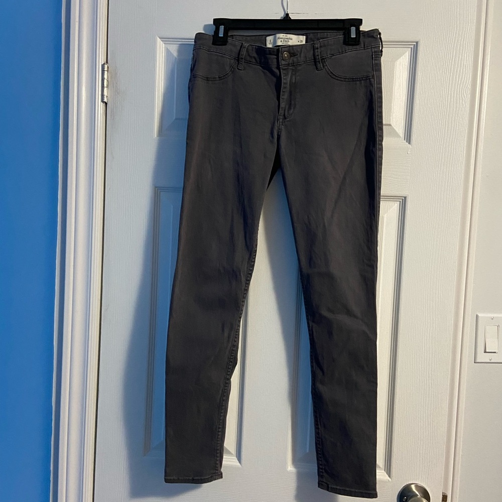 Abercrombie & Fitch Women’s Dark Grey Denim Skinny Jeans Size 6
